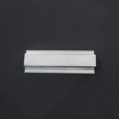 Beli Kerangka Baja Ringan Galvanis Metal Stud Track Disesuaikan Untuk Drywall online manufacture