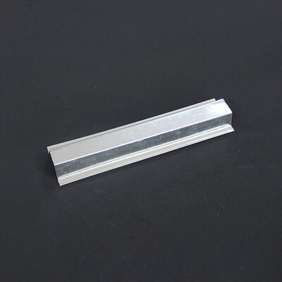 Beli Papan Gipsum Profil Baja Galvanis Dudukan Omega/C/U Furring Baja Stud dan Track online manufacture