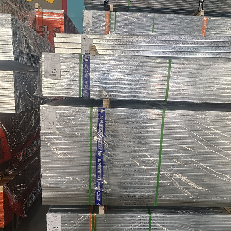 Galvanized DRY Wall Metal Stud And Track Steel Material Drywall Metal Studs And Tracks